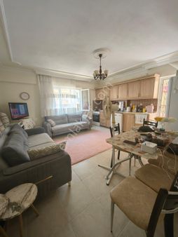 Altınkum'da Denize 200 Metre 2+1 Önü Park Daire