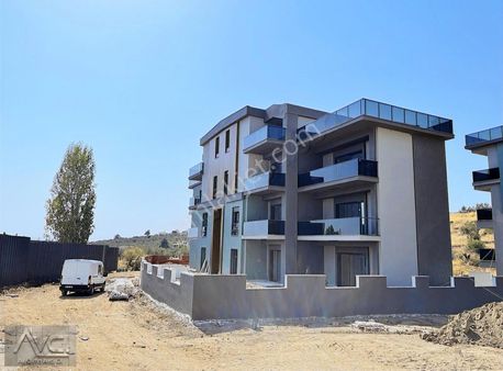 Avcı'dan Altınoluk Merkezde Deniz Manzaralı Asansörlü 1+1 Daire