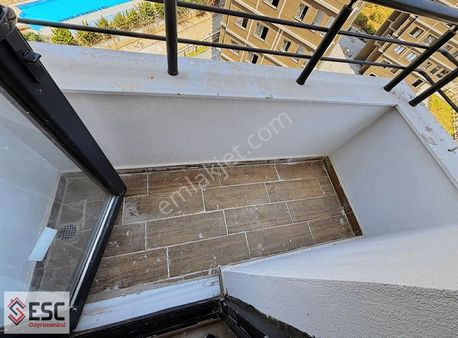 Esc'den Akdeniz Mh'de Geniş Ve Lüks 2+1 Satılık Daire