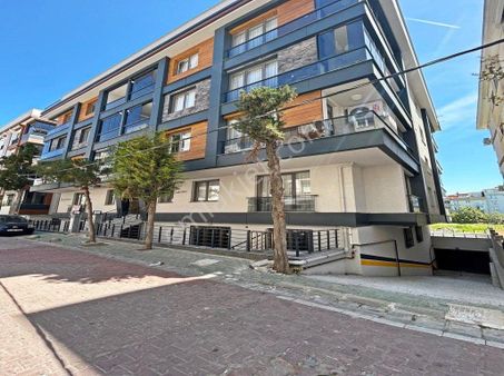 E-5 Yakın Sıfır Bina Da Kısmi Deniz Manzaralı 4+2 Dubleks Daire