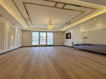 Başkent Yapı'dan Kapalı Otoparklı Full Dizayn 3+1 Ara Kat