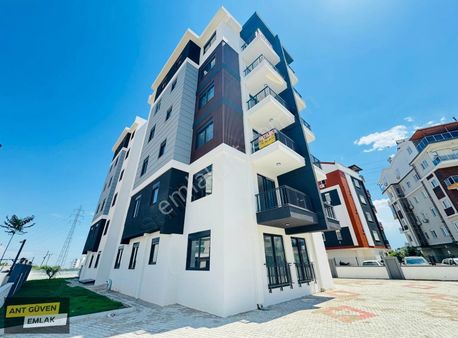 Şehir Hast. Yakını Asansörlü 60m² Resmi Depolu 2+1 Arakat Daire