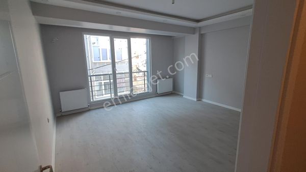 Ekşioğlu 'dan Tekirdağ Süleymanpaşa Çiftlikönü Mahallesi Satılık Daire 2+1