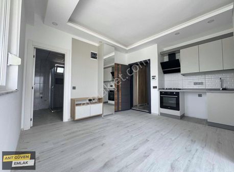 Yeniköy Mh Belediye Arkası Uygun Fiyat 1+1 İskanlı