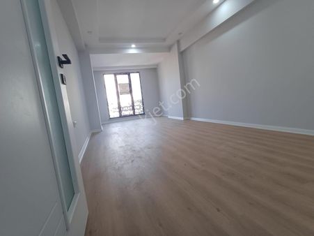 Zeytinburnu Yeşiltepede 2+1 72m² Asansörlü Sıfır Satılık Daire Osmanlı Emlak