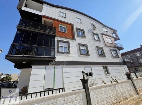 Altınova'da Sıfır İskanlı 2+1 Satılık Daire