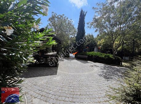 Kartal Demirlipark Sitesinde Satılık 3+1