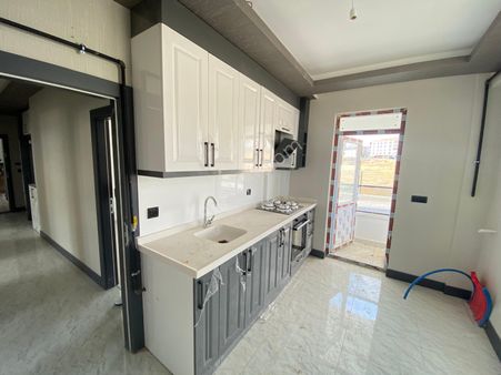 Bayram Gayrimenkul Yenikent Fevzi Çakmak Mah 3+1 Asansörlü 0 Yüksek Giriş Satılık Daire