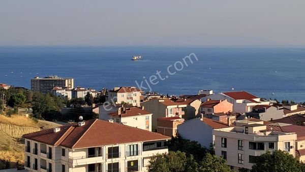 Ekşioğlu 'dan Tekirdağ Süleymanpaşa Atatürk Mah Deniz Manzaralı Satılık Daire 2+1