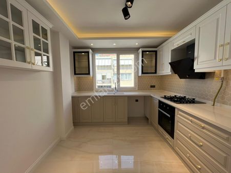 Asil'den Hatay 154 Sokakta 3 Cepheli Arakat Full Yapılı Daire