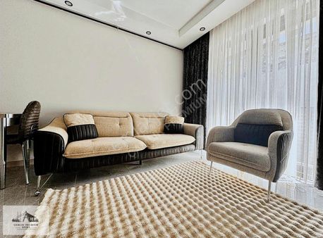 Zeytinköyde 0 Yaşında 1+1 Eşyalı Apart Daire