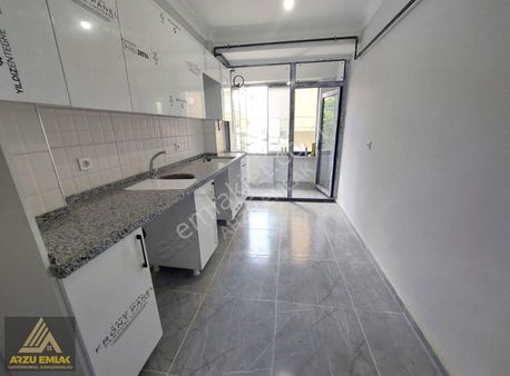 Arzu Emlaktan Zübeydehanım Mah Satılık 2+1 Sıfır 1.kat Daire