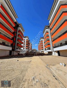 Gülpınar Gayrimenkulden Site İçi Geniş Kiralık 2+1