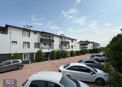 Seymen'de Güvenlikli Site İçinde 2+1 Zemin Kat