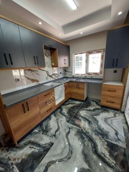 Doğru Gayrımenkulden Cumhuriyet Mahallesinde Müstakil 3+1 Sıfır Tadilatlı Daire