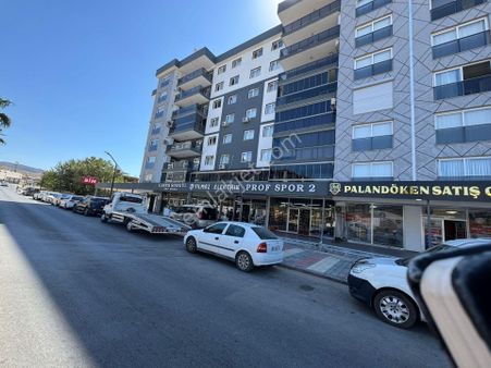 Menemen Asarlık Irmak Mahallesinde 230 M2 Kiralık Dükkan