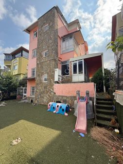 Özal Da Sınırsız Kredi 7+1 Bağımsız Villa 3 Katlı Belediye Evleri Mahallesi Satılık