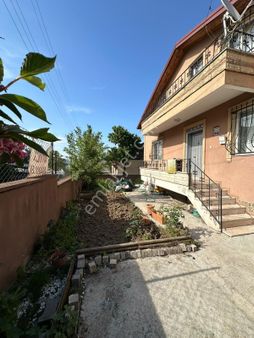 Kocaeli Başiskele Körfez Mahalle 6+1 Satılık Mustakıl Ev