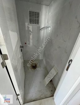 Arık Emlak'tan Satılık Arakat Daire