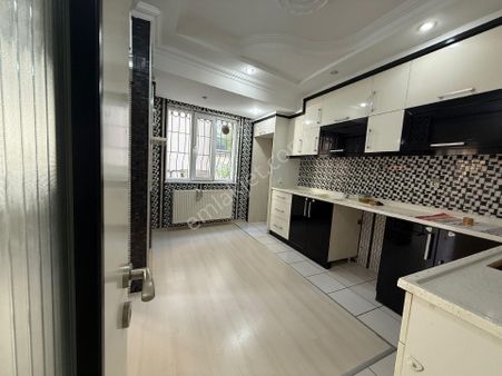 Değirmenönü Mahallesinde Satılık Daire