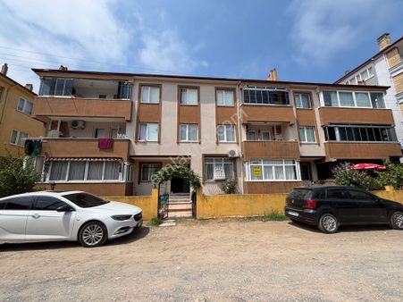 Genç Gayrimenkulden Denize 50m Yatırımlık Uygun 2+1 Satılık Daire