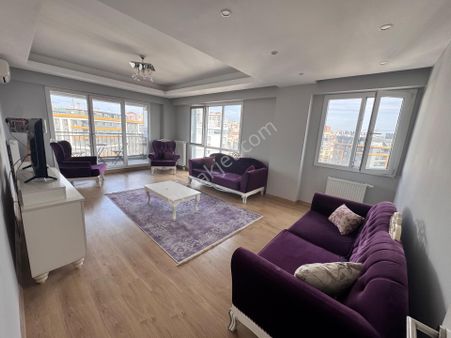 Avc Emlak'tan Göl Plus Sitesinde 2+1 Eşyalı Kiralık Daire