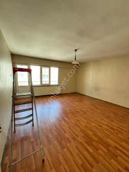 Kemalettin Mh De Satılık Geniş 120 M2 2+1 Daire