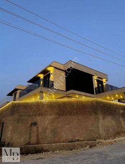 Şifne.. 4+1 Tek Müstakil Yıllık Kiralık Villa