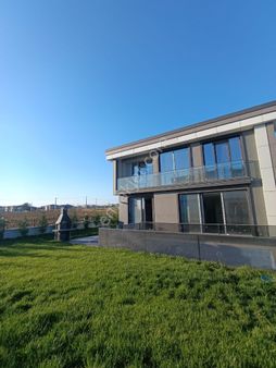 Göktürk Gayrimenkul Den Önerlerde Satilik Villa