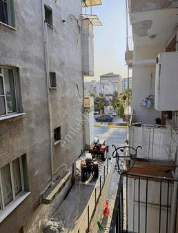 Dostlardan Lise Yakını Satılık Daire