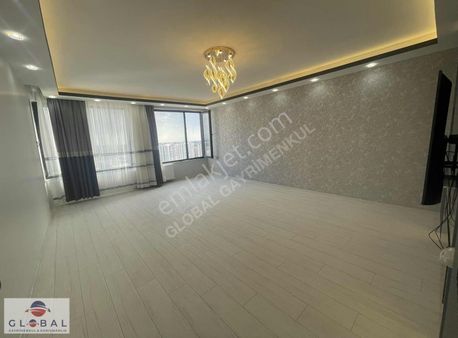Globalden Avm Yakını Ekstra Yapılı Geniş Satılık 4+1 Daire