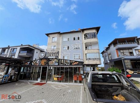 Resold Yalı'dan Atatürk Mahallesinde Denize Sıfır Eşyalı Daire