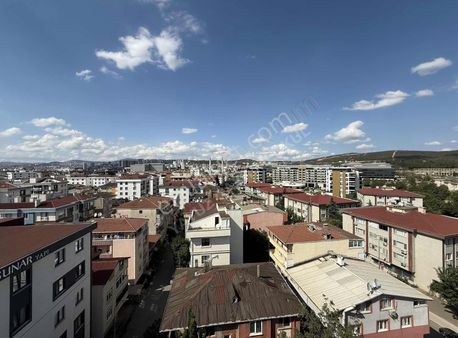 Şinasi Dural Cad.üzerinde 160 M2 Lik Yeni Dubleks Daire