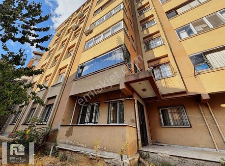 F-l Emlaktan Kirazlıtepe Küplüce Beylerbeyi Yakını 4+1 Y.giriş