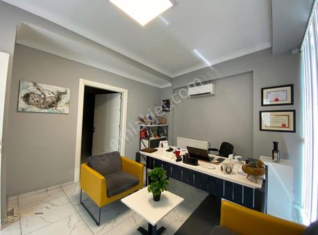 Yasaklar Grouptan Kervan Yolu Üzerinde Satılık Dükkan!...