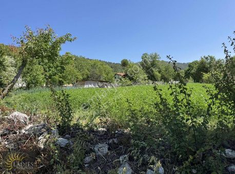 Çameli Arıkaya'da %40/2kat İmarlı 700 M2 Arsa