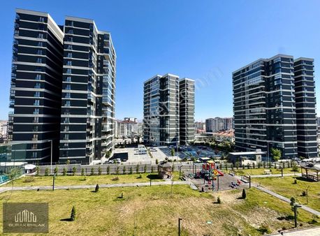 Buraktan Yüzme Havuzlu, 7/24güvenlikli, K.garaj Bulvar Cephe 4+1