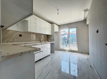 Ascelik"den" Sifir Binada Cift Asansörlü 3+1 3 Katta Masrafsiz