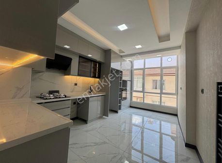 Ascelik"den"kuscağizda Ultra Lüx Yapili Geniş M2 Merkezi Lokasyn