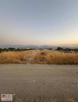 Rw-fly' Dan Salihli Emirhacılıda Satılık Arazi