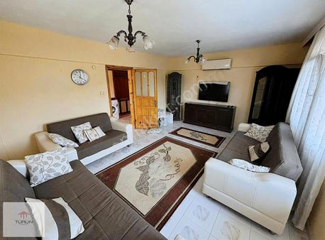 Fethiye Yanıklar Mahallesinde Ara Kat Eşyalı Kiralık Daire