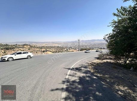 Dulkadiroğlu Beld. Üzeri Dereli Ana Yolunda Satılık 3+1 Daire