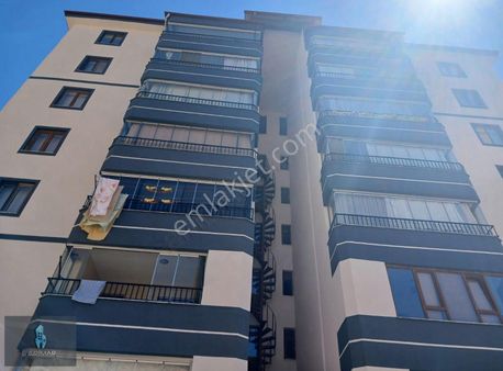 Lg'den Cumhuriyet Mahallesinde Site İçi 4+1 Arakat Daire