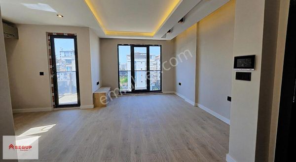 Atakum Körfez Anayola 2. Bina Lüx Kiralık 1+1 Daire