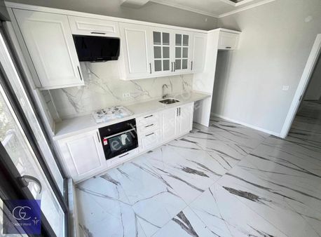 Cadde'den Şık Ve Modern Tasarım Doğalgazlı Lüx 2+1 Satılık