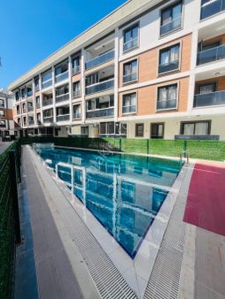 Yetkili Cadde'den Prestijli Site İçi Full Donanımlı Lüks Satılık