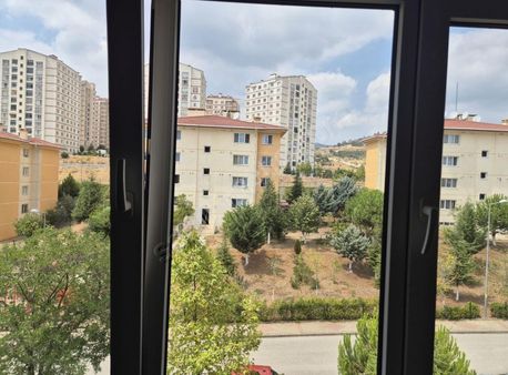 İpekyolu Yapı Emlak'tan Kiralık