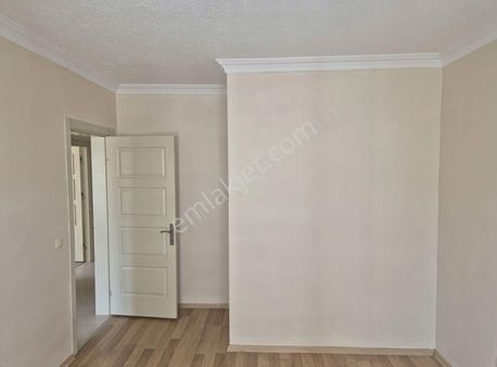 İpekyolu Yapı Emlak'tan Kiralık