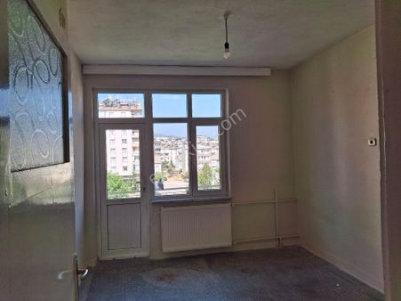 Milli Egemenlik Caddesinde 2+1 Kiralık Daire