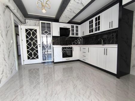 Sena Emlak'tan Sıfır Kat'ta 3+1 Ferah Balkonlu Daire